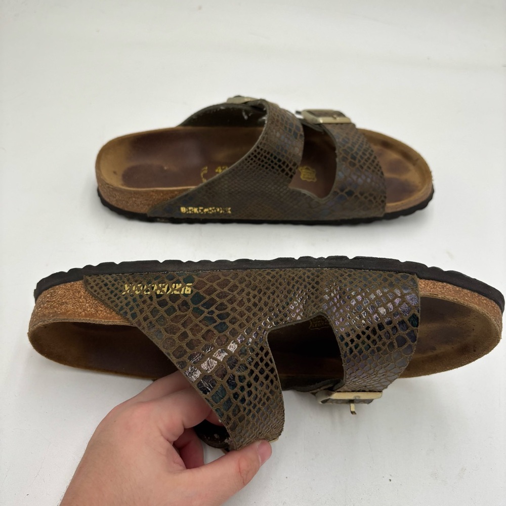 Birkenstock Women’s 42 Arizona Double Strap Birko-Flor Shiny Black Sandals - Picture 3 of 7